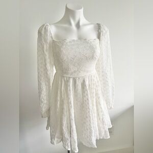 Free People NEW White Embroidered Mini Dress XS Long Sleeve